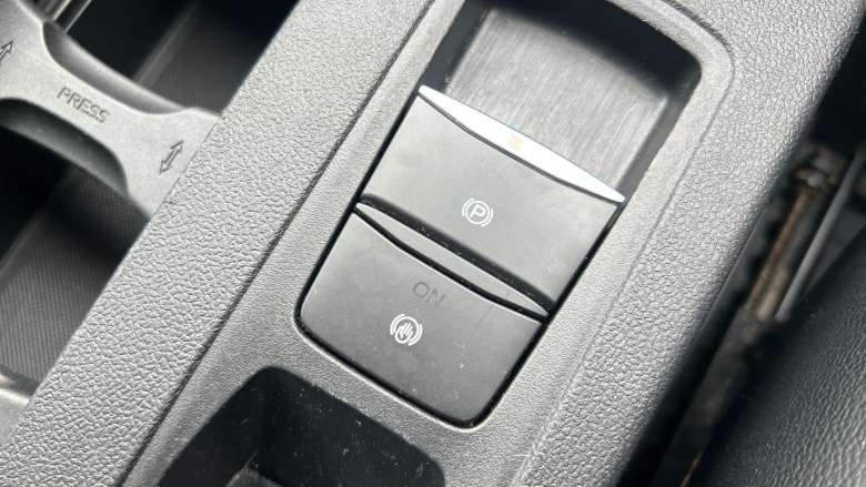 Ford Kuga 1.5 EcoBlue Titanium 5dr Diesel Estate